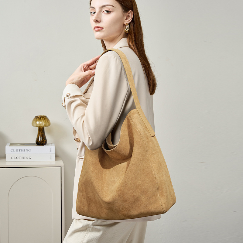 Commuter Shoulder First Layer Cowhide Matte Suede High-grade Tote Bag - Image 2